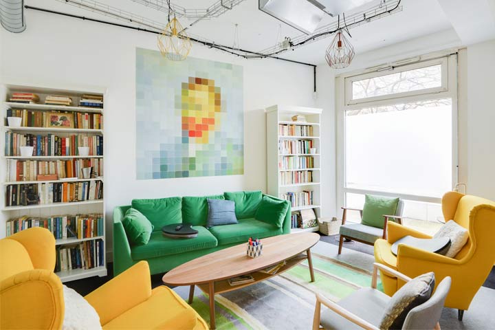 Nextdoor l'espace de coworking haut en couleurs